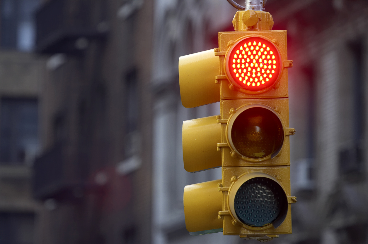 Is It Legal To Run a Yellow Light in New York?